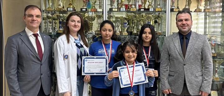 RESİM YARIŞMASINDA İSTANBUL 3.LÜĞÜ